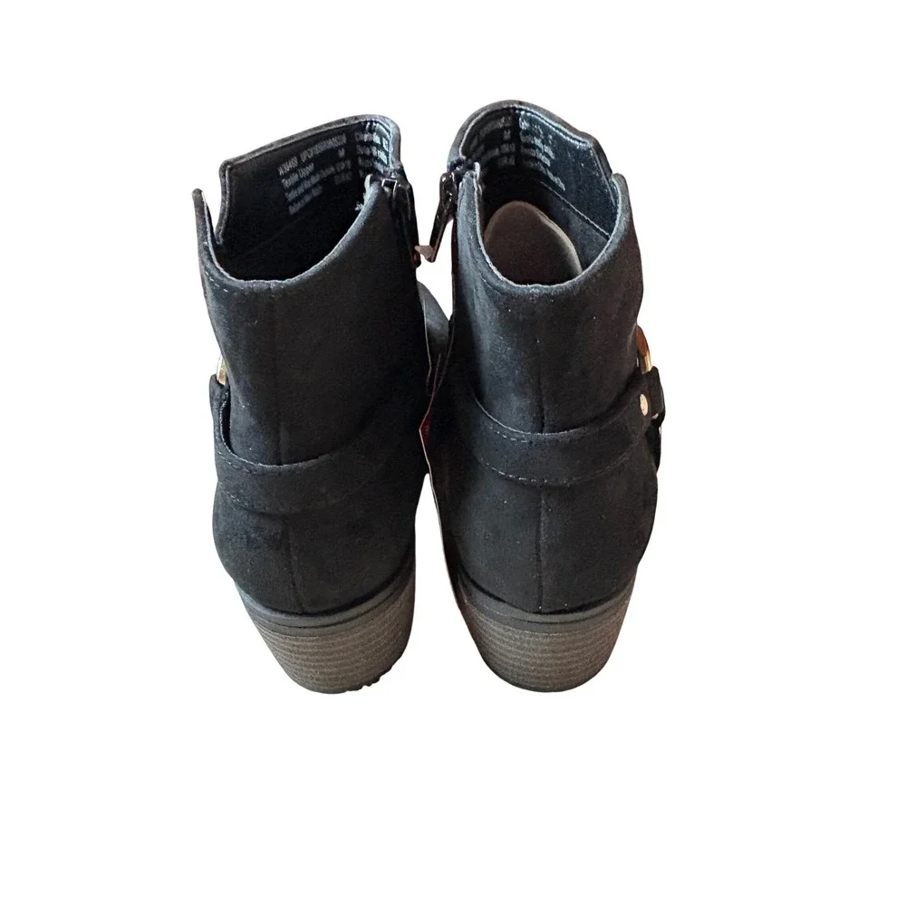 White Mountain Womens Black Ankle Boots Horsebit Buckle Booties Size 10